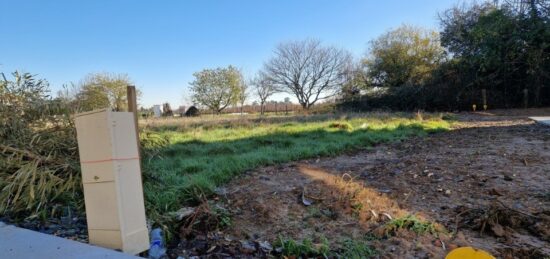 Terrain à bâtir à Saint-Sulpice-et-Cameyrac, Nouvelle-Aquitaine