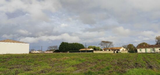 Terrain à bâtir à , Gironde