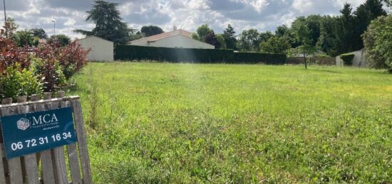 Terrain à bâtir à Saint-Vaize, Nouvelle-Aquitaine