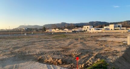 Bagnols-sur-Cèze Terrain à bâtir - 2454659-11001annonce120260312zkOTF.jpeg Maisons France Confort