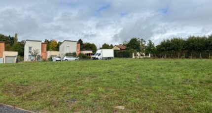 Naucelles Terrain à bâtir - 2460652-6000annonce320240326m3amq.jpeg Maisons France Confort
