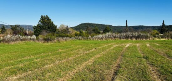 Terrain à bâtir à Salernes, Provence-Alpes-Côte d'Azur