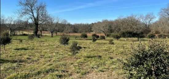 Terrain à bâtir à Excideuil, Nouvelle-Aquitaine