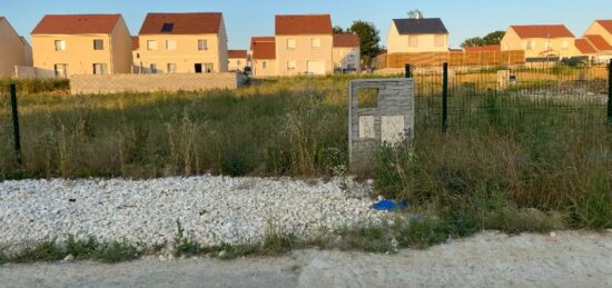 Terrain à bâtir à Marolles-sur-Seine, Île-de-France
