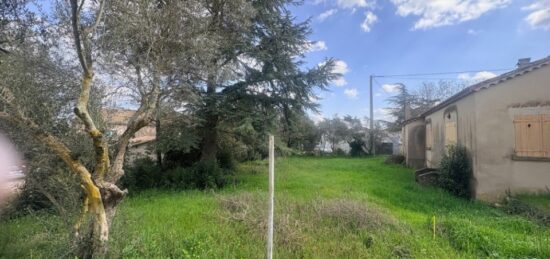 Terrain à bâtir à Saint-Maximin-la-Sainte-Baume, Provence-Alpes-Côte d'Azur