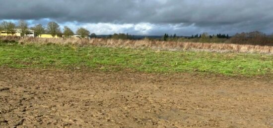 Terrain à bâtir à Cerisé, Normandie
