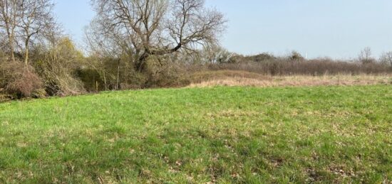 Terrain à bâtir à , Ain