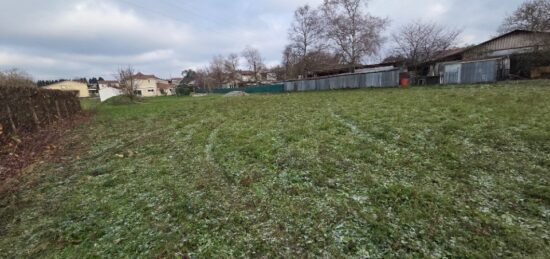 Terrain à bâtir à , Ain