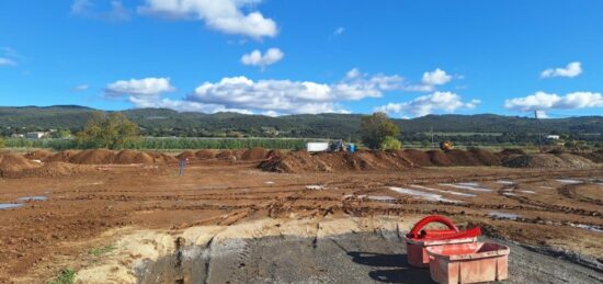 Maison neuve à , Alpes-de-Haute-Provence