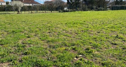 Genouillé Terrain à bâtir - 2462403-11194annonce220260320T50vO.jpeg Maisons France Confort