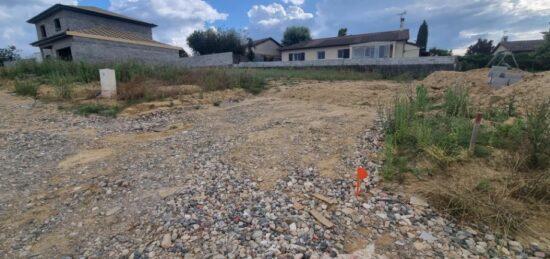 Terrain à bâtir à , Ain