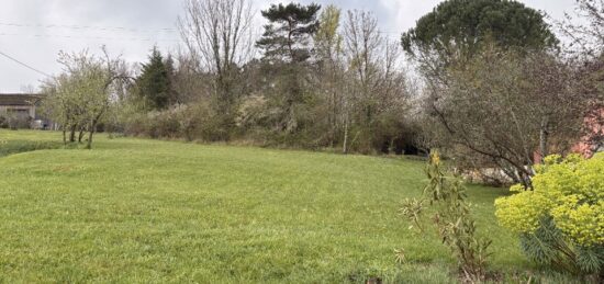 Terrain à bâtir à Château-l'Évêque, Nouvelle-Aquitaine