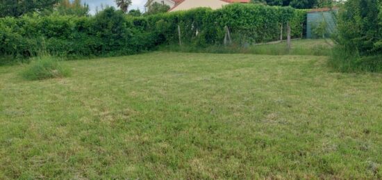 Terrain à bâtir à , Haute-Garonne