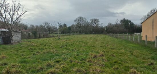 Terrain à bâtir à Montpon-Ménestérol, Nouvelle-Aquitaine