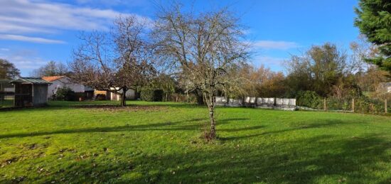 Terrain à bâtir à Soussans, Nouvelle-Aquitaine