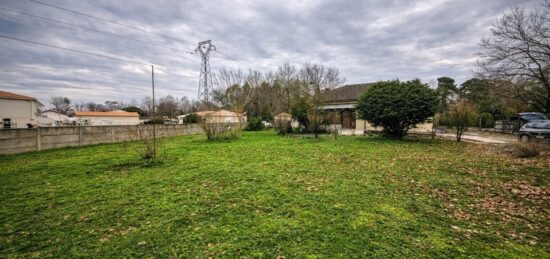 Terrain à bâtir à Saint-Sauveur, Nouvelle-Aquitaine