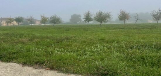 Terrain à bâtir à Aire-sur-l'Adour, Nouvelle-Aquitaine