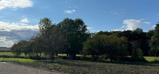Terrain à bâtir à Gressey, Île-de-France