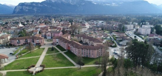 Terrain à bâtir à Moirans, Auvergne-Rhône-Alpes