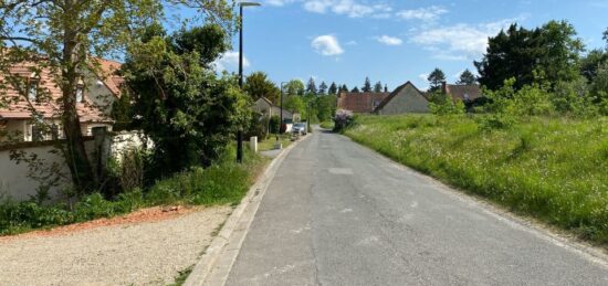 Terrain à bâtir à Droue-sur-Drouette, Centre-Val de Loire