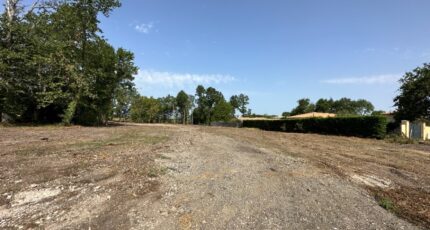 Martillac Terrain à bâtir - 2486500-10657annonce220260415xtygK.jpeg Maisons France Confort