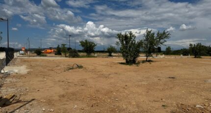 Laudun-l'Ardoise Terrain à bâtir - 2486627-617annonce120260415OE6I1.jpeg Maisons France Confort