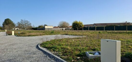 Terrain à bâtir à Ambarès-et-Lagrave, Nouvelle-Aquitaine