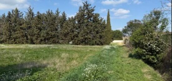 Terrain à bâtir à Avignon, Provence-Alpes-Côte d'Azur