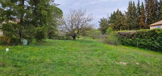 Terrain à bâtir à La Tour-d'Aigues, Provence-Alpes-Côte d'Azur