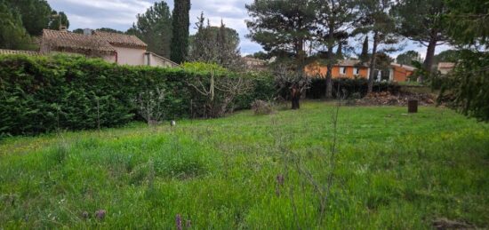 Terrain à bâtir à , Vaucluse