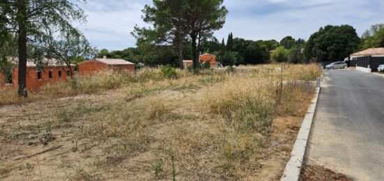 Terrain à bâtir à Cadenet, Provence-Alpes-Côte d'Azur