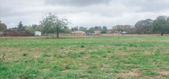 Terrain à bâtir à Vélines, Nouvelle-Aquitaine