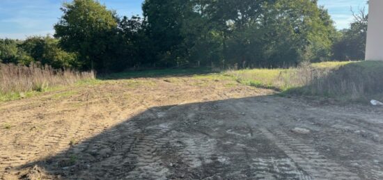 Terrain à bâtir à Saint-André-de-la-Marche, Pays de la Loire