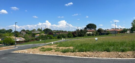 Terrain à bâtir à , Tarn