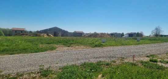 Terrain à bâtir à Montanay, Auvergne-Rhône-Alpes