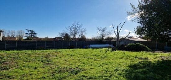 Terrain à bâtir à Saint-Loubès, Nouvelle-Aquitaine
