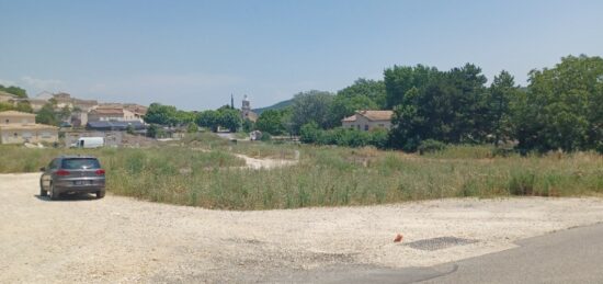 Terrain à bâtir à Les Granges-Gontardes, Auvergne-Rhône-Alpes