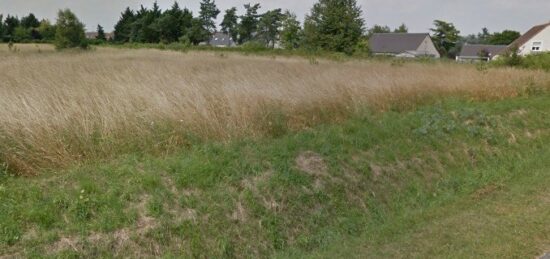 Terrain à bâtir à Beaumont-la-Ronce, Centre-Val de Loire