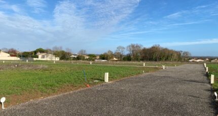 Port-des-Barques Terrain à bâtir - 2481122-11194annonce220260410qHunm.jpeg Maisons France Confort