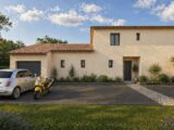 Maison à construire à Solliès-Toucas (83210) 2509923-11039modele920260422qnrug.jpeg Maisons France Confort