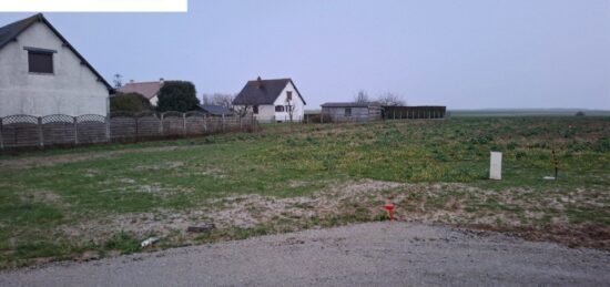 Terrain à bâtir à Jumelles, Normandie