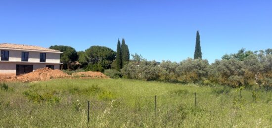 Terrain à bâtir à Aix-en-Provence, Provence-Alpes-Côte d'Azur