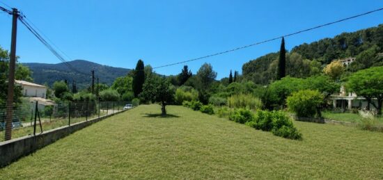 Terrain à bâtir à Solliès-Pont, Provence-Alpes-Côte d'Azur