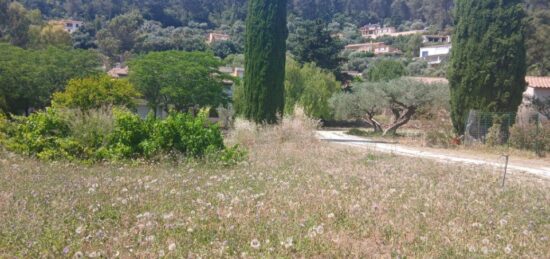 Terrain à bâtir à , Var