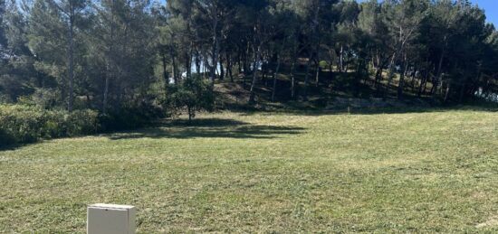 Terrain à bâtir à Eyguières, Provence-Alpes-Côte d'Azur