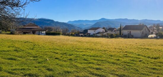Terrain à bâtir à , Hautes-Alpes