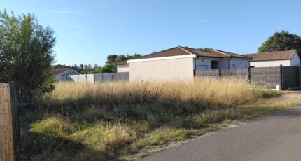 Margaux Terrain à bâtir - 2562641-11280annonce1202606248rKq4.jpeg Maisons France Confort