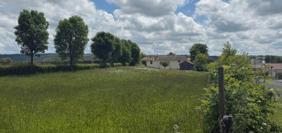 Terrain à bâtir à , Cantal