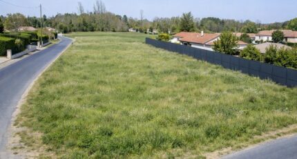 Saint-Savin Terrain à bâtir - 2637749-11516annonce120260917NcJ84.jpeg Maisons France Confort