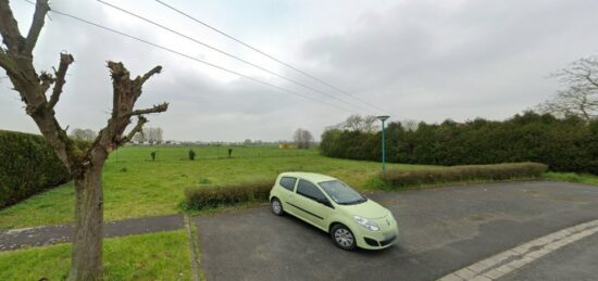 Terrain à bâtir à , Nord